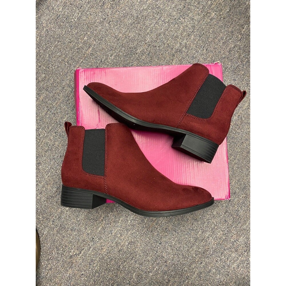 So Memory Foam Burgundy Ankle Boot 9 1/2 Med
